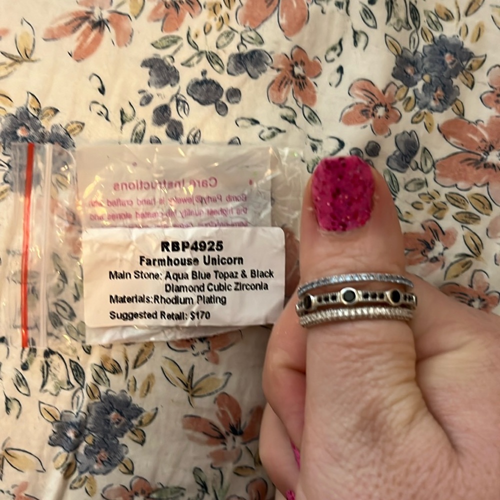 Set of 3 bands from Bomb Party